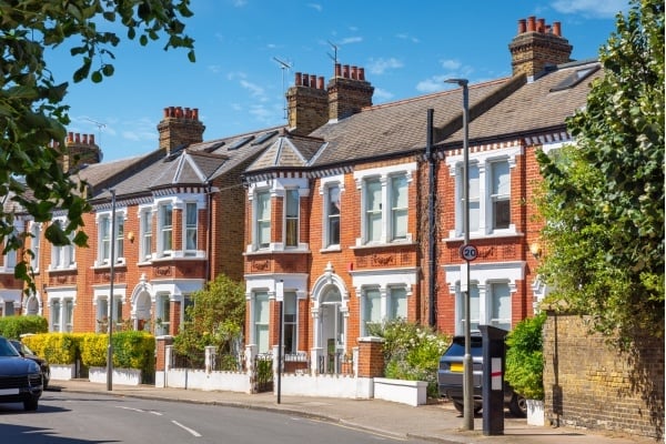 Investing In UK Property: The Fundamentals for Expats and Non-Residents  